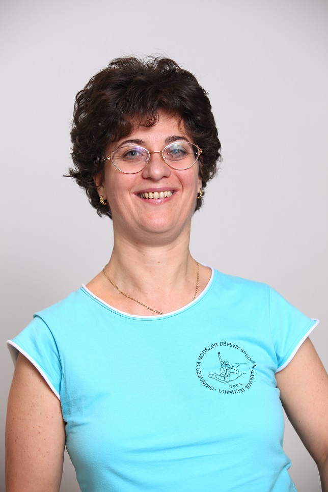 Izsák Katalin